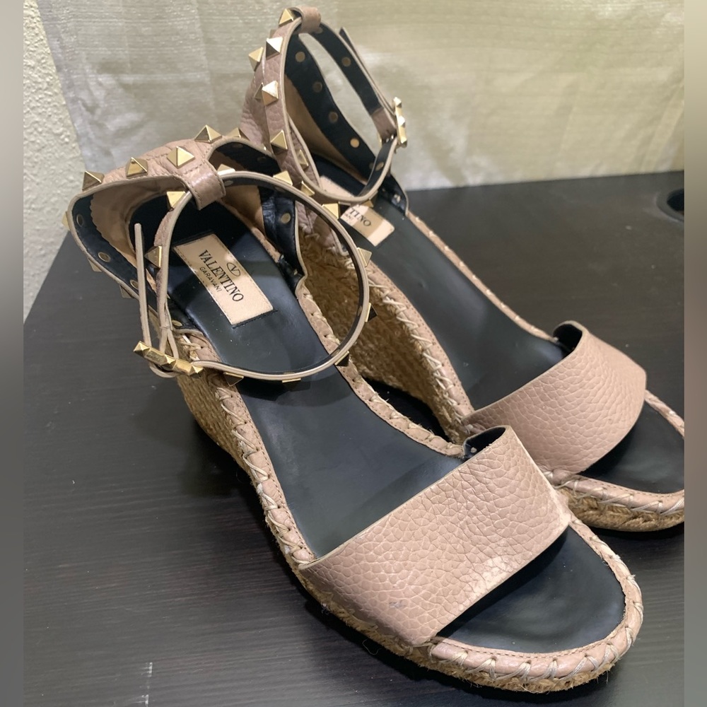 Valentino Rockstud Espadrille Wedge 40